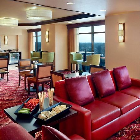 Marriott Bloomington Normal Hotel And Conference Center Bagian luar foto