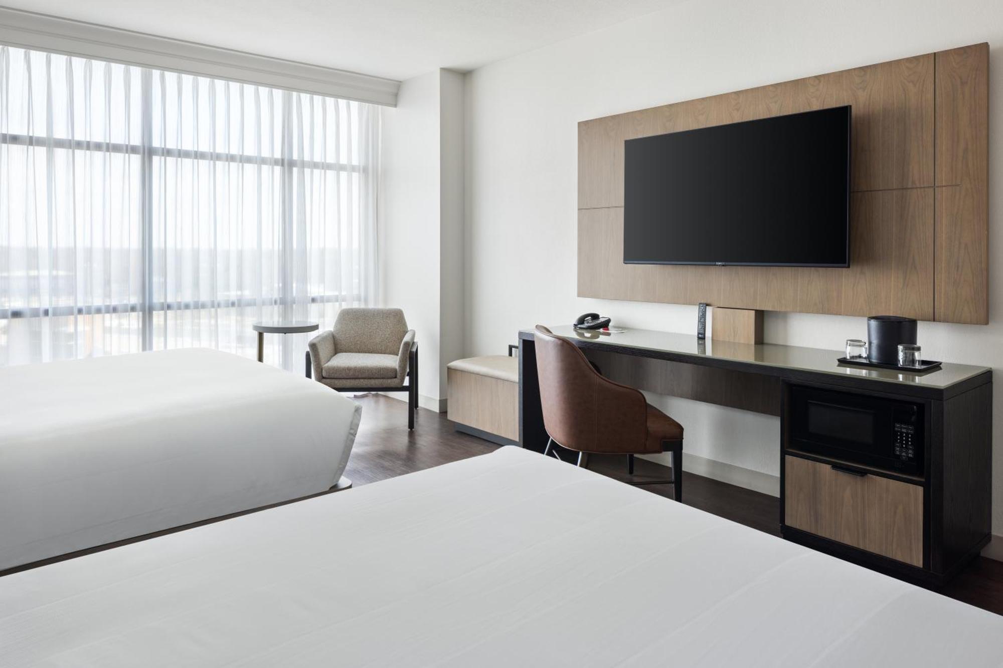 Marriott Bloomington Normal Hotel And Conference Center Bagian luar foto