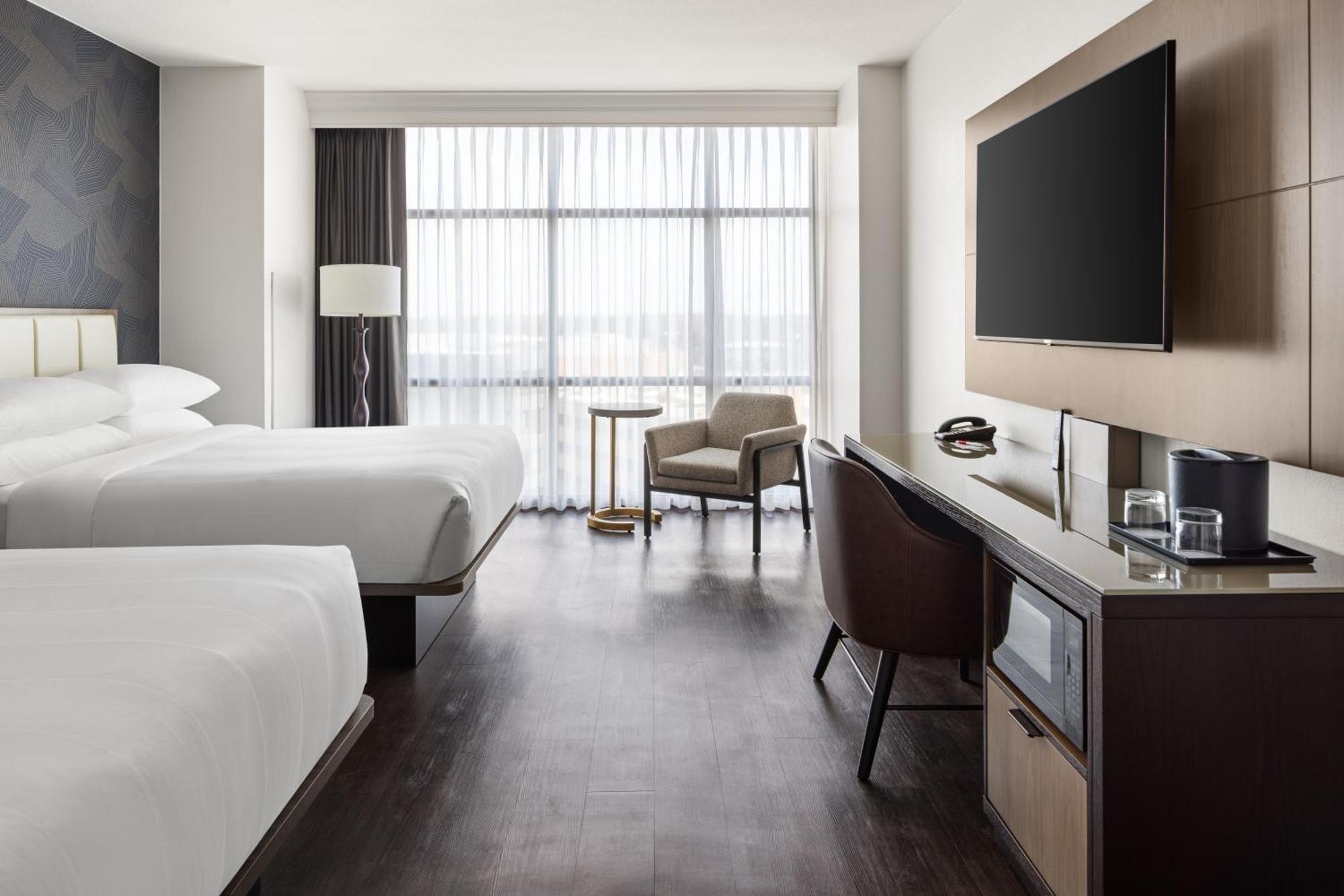 Marriott Bloomington Normal Hotel And Conference Center Bagian luar foto