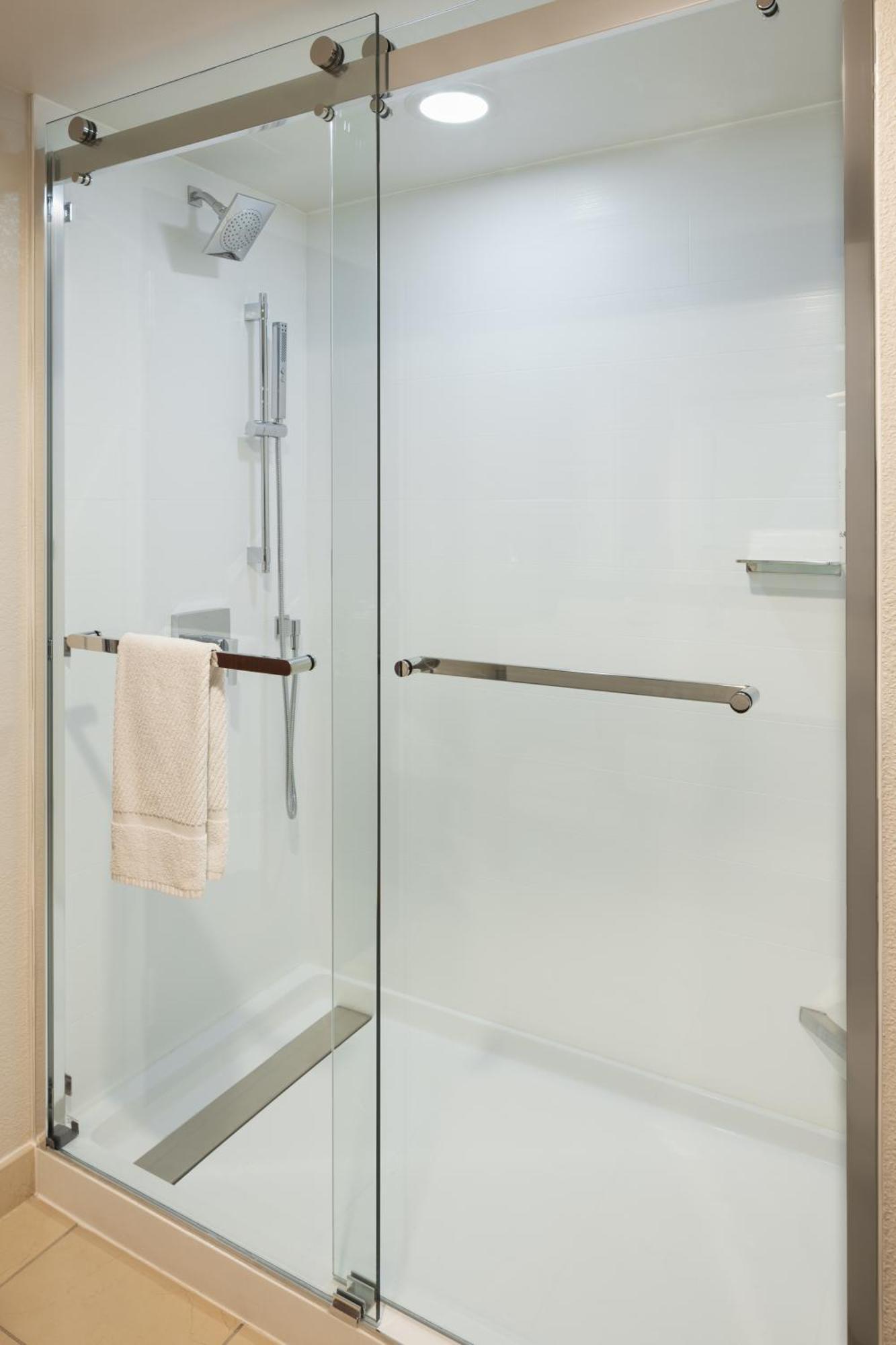 Marriott Bloomington Normal Hotel And Conference Center Bagian luar foto